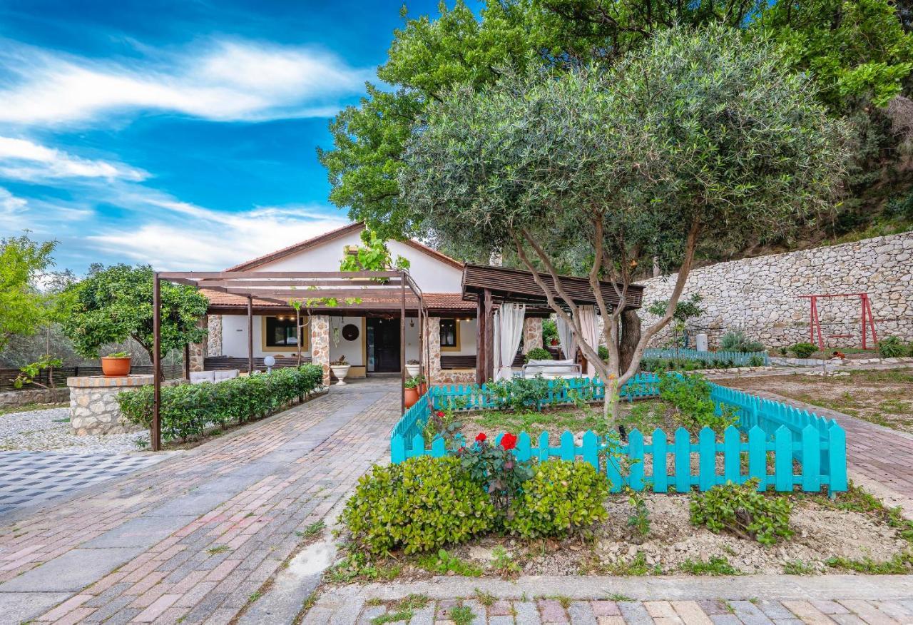 Villa Rafaela Koskinou  Exterior foto